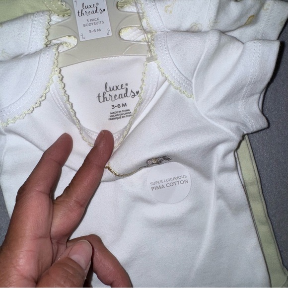 NWT Luxe Threads 3 Pk Pima Cotton Onesie Set - Picture 6 of 9